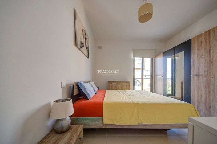 Image No.14-Propriété de 3 chambres à vendre