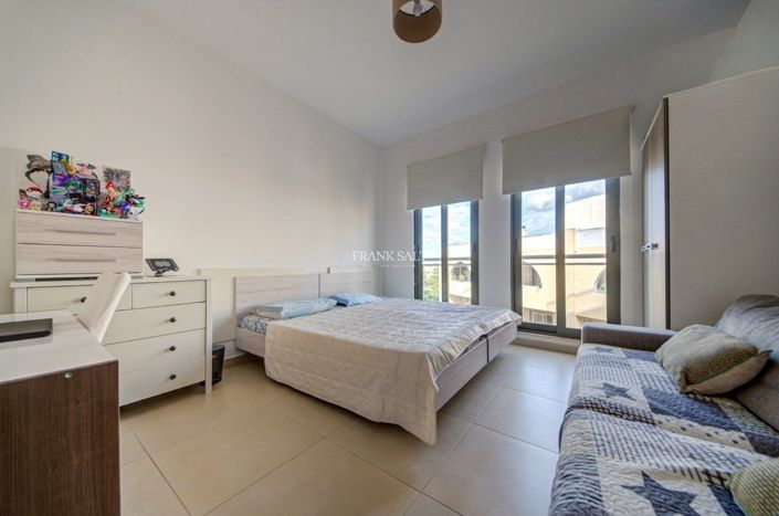 Image No.24-Propriété de 3 chambres à vendre