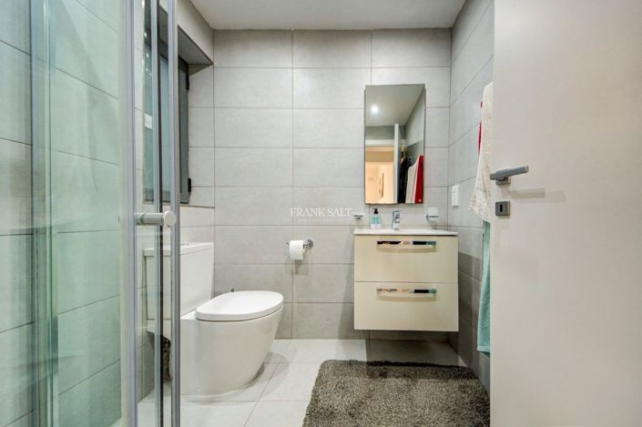 Image No.25-Propriété de 3 chambres à vendre