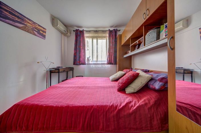 Image No.11-Propriété de 3 chambres à vendre