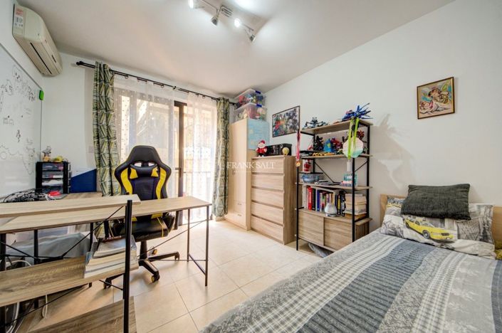 Image No.16-Propriété de 3 chambres à vendre