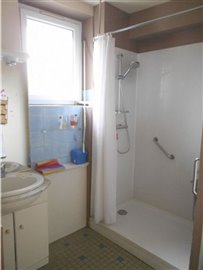 frenchpropertyforsalewithclefrancemnb06360204