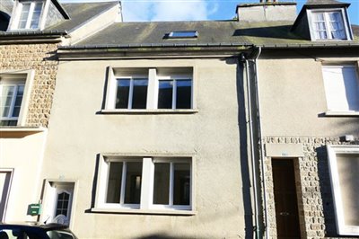 1 - Mortain, Townhouse