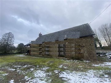 1 - Torchamp, Farmhouse