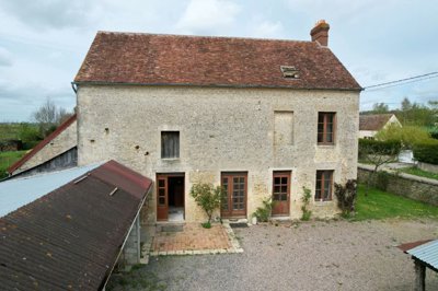 1 - Sarceaux, Country House
