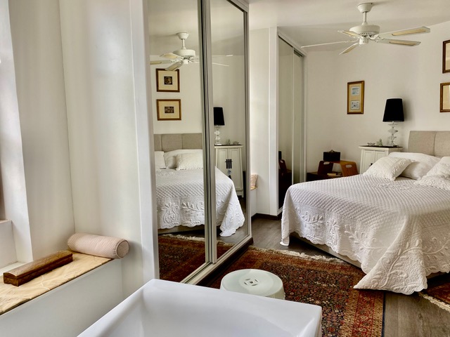 Image No.14-4 Bed House for sale