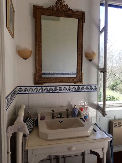 Image No.29-13 Bed Property for sale