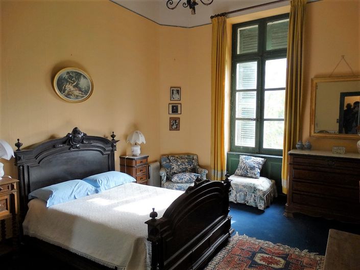 Image No.29-13 Bed Property for sale