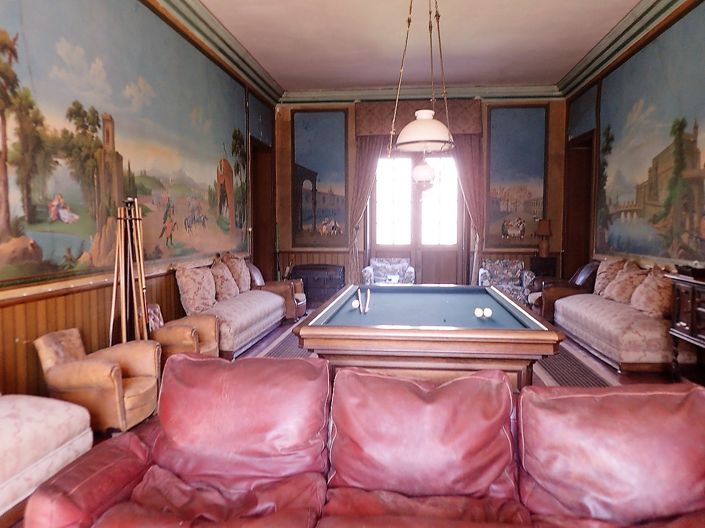 Image No.31-13 Bed Property for sale