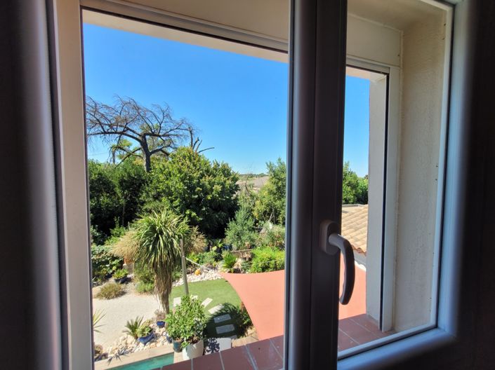 Image No.18-4 Bed House for sale
