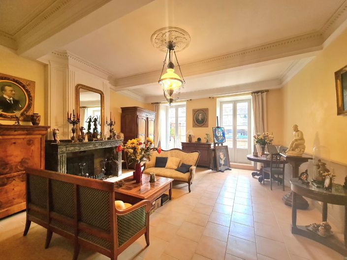 Image No.16-5 Bed House for sale