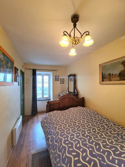 Image No.24-5 Bed House for sale