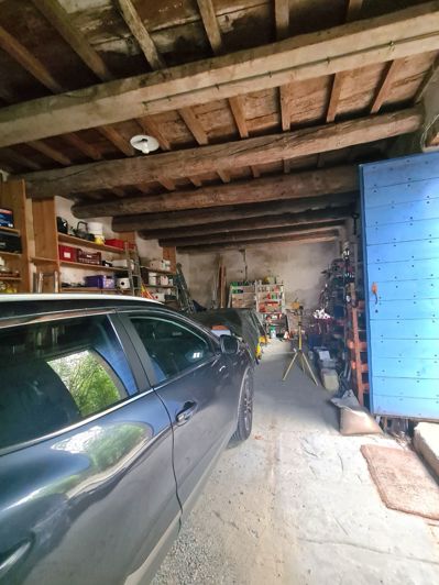 Image No.37-5 Bed House for sale