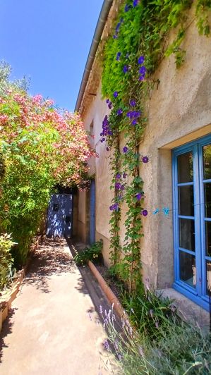 Image No.9-5 Bed House for sale