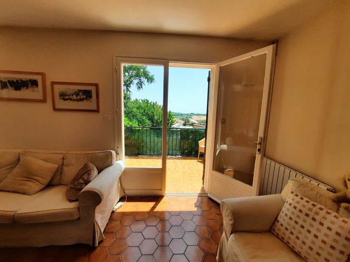 Image No.14-5 Bed Property for sale