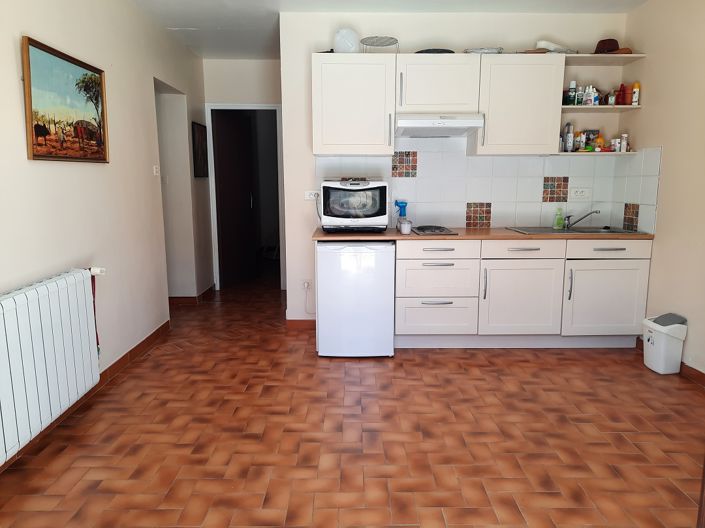 Image No.17-5 Bed Property for sale