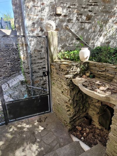 Image No.11-3 Bed House for sale