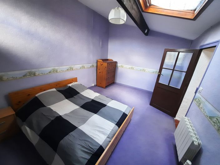 Image No.9-3 Bed House for sale