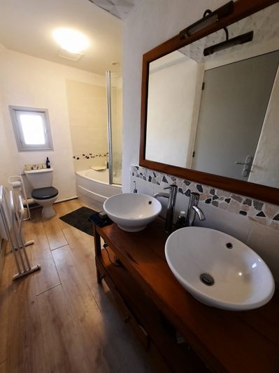 Image No.9-3 Bed House for sale