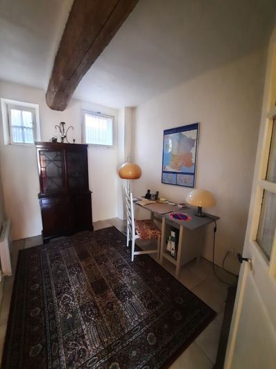 Image No.16-3 Bed House for sale