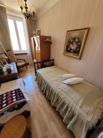 bed145000em