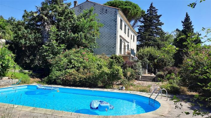 Image No.1-Propriété de 5 chambres à vendre à Saint-Pons-de-Thomières
