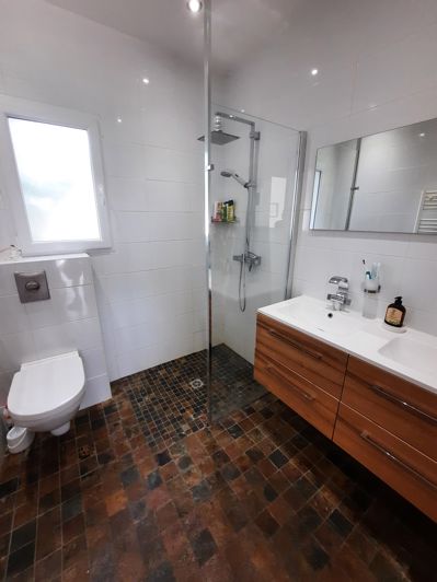 Image No.11-5 Bed Property for sale