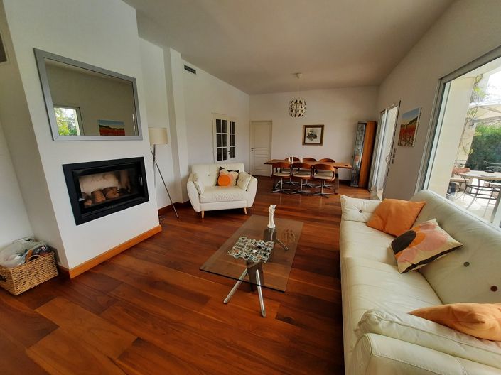 Image No.7-5 Bed Property for sale