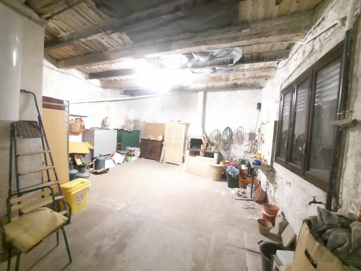 Image No.12-2 Bed House for sale