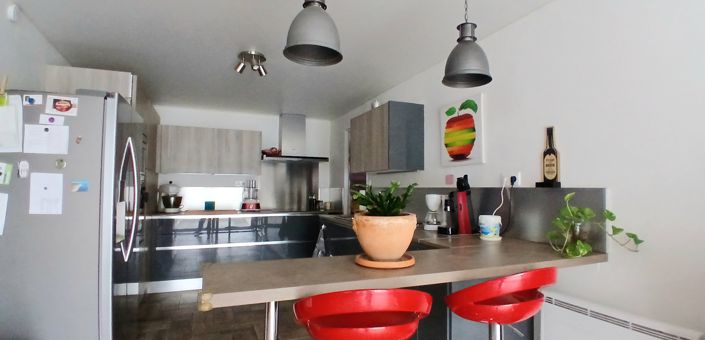 Image No.15-6 Bed Property for sale