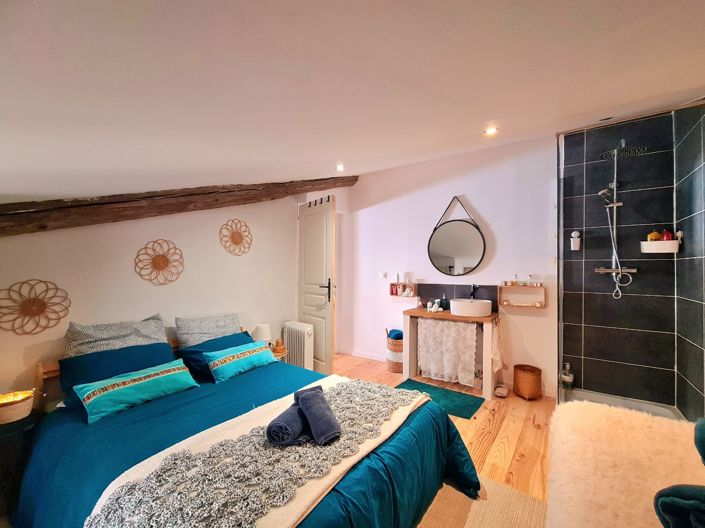 Image No.16-3 Bed House for sale