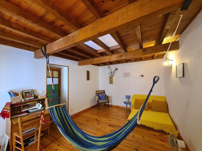 Image No.9-3 Bed House for sale