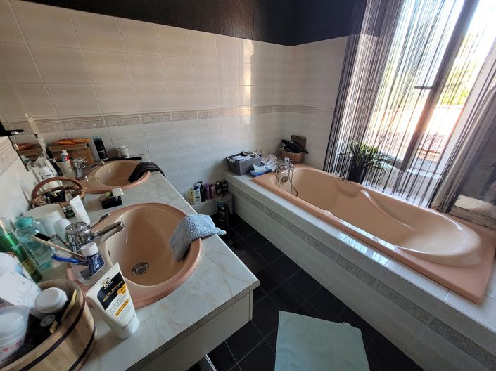 Image No.16-Maison de 6 chambres à vendre à Languedoc-Roussillon