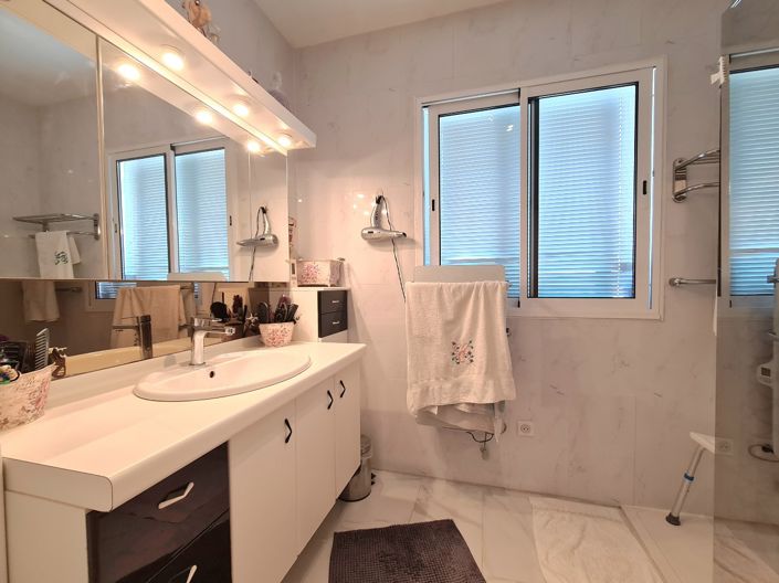 Image No.19-Propriété de 4 chambres à vendre à Agde