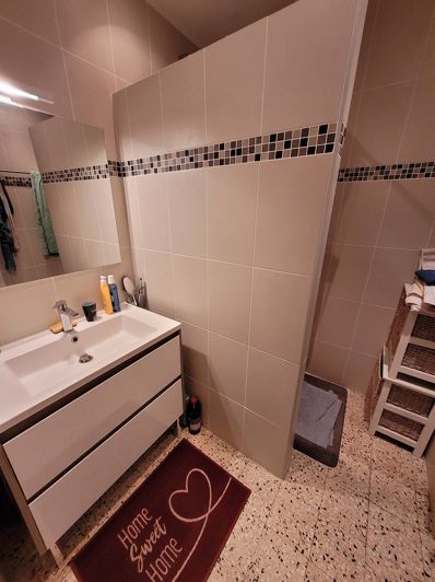 Image No.13-3 Bed House for sale