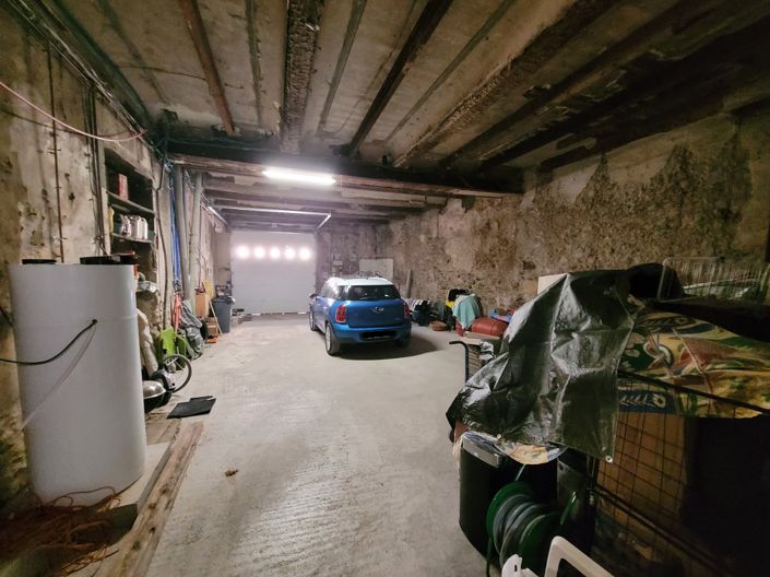 Image No.20-3 Bed House for sale