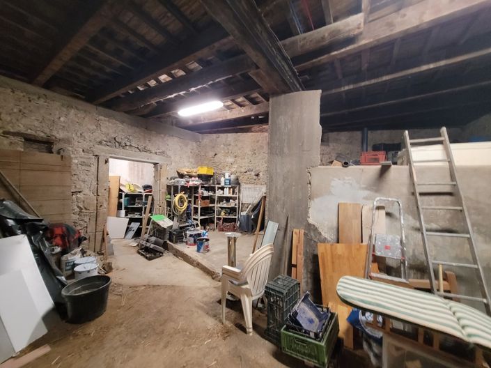 Image No.21-3 Bed House for sale