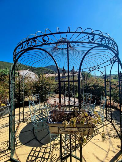 Image No.5-7 Bed Property for sale