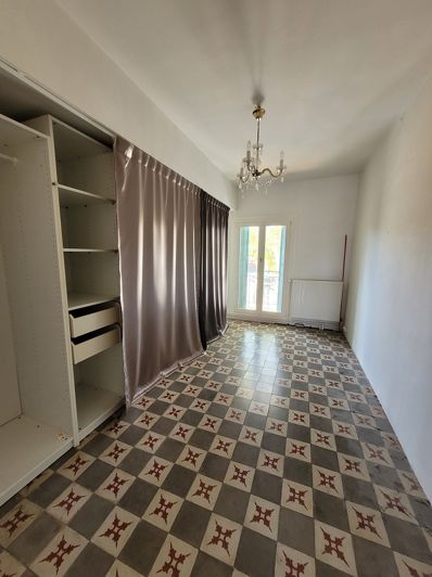 Image No.20-5 Bed House for sale