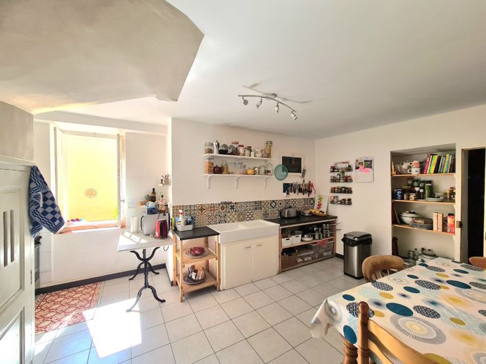 Image No.12-3 Bed House for sale