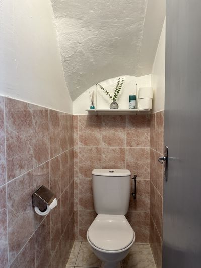 Image No.37-3 Bed House for sale