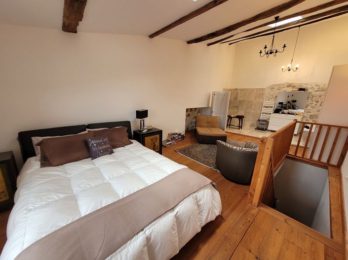 Image No.7-2 Bed House for sale