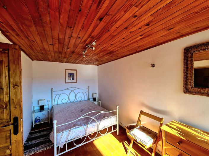 Image No.18-3 Bed House for sale