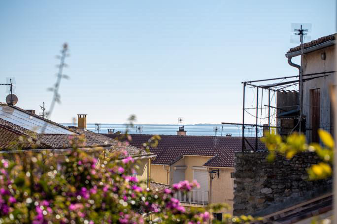 Image No.7-2 Bed House for sale