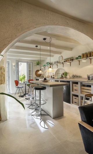 Image No.13-2 Bed House for sale