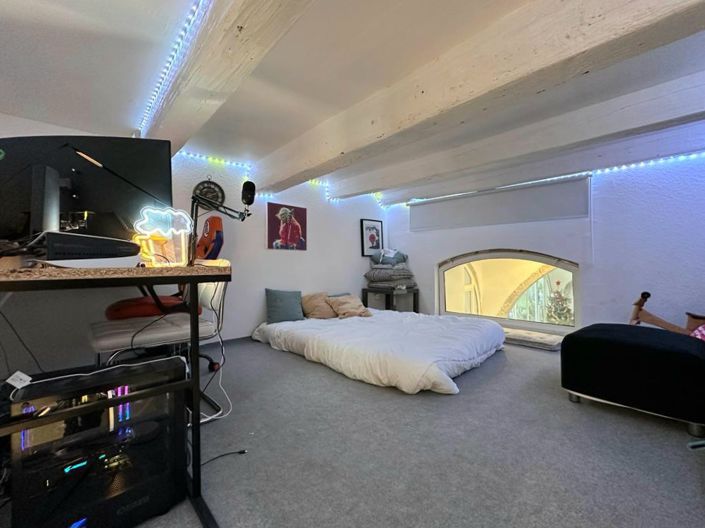 Image No.23-4 Bed Apartment for sale