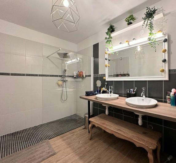 Image No.22-4 Bed Apartment for sale