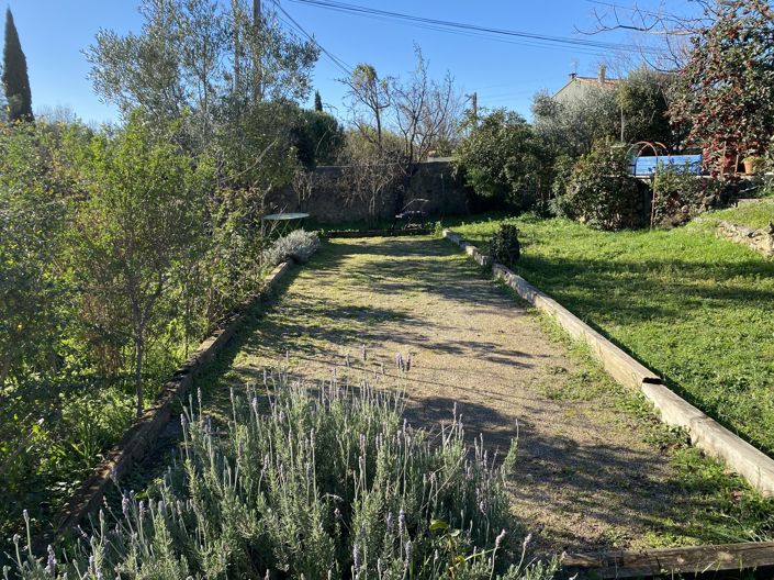 Image No.31-5 Bed Property for sale