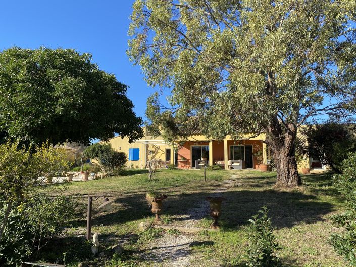 Image No.4-5 Bed Property for sale