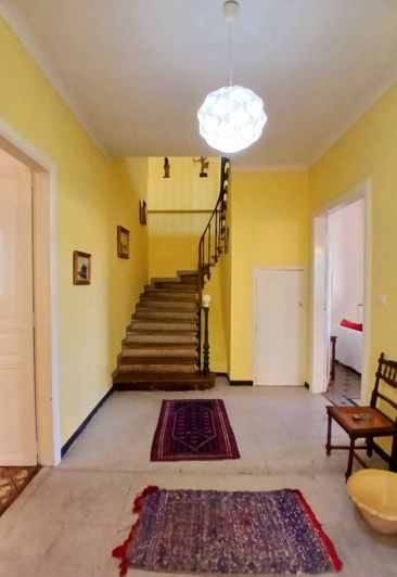 Image No.12-6 Bed House for sale